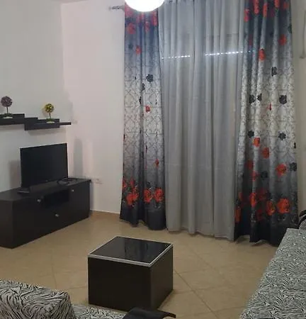 Residenca Juli Apartamento