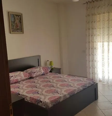 Residenca Juli Apartamento
