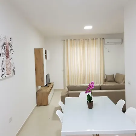 Residenca Juli 公寓 Vlorë