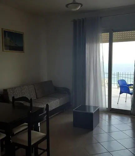 Residenca Juli Vlorë