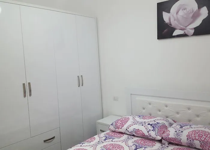 Residenca Juli Vlorë