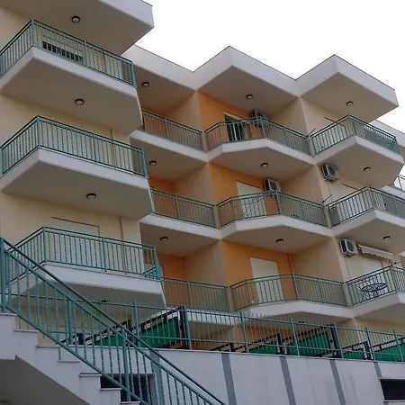 Apartman Residenca Juli *