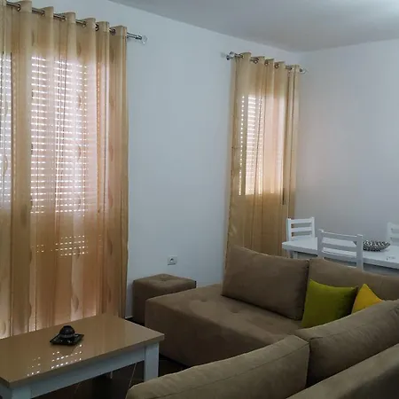 Residenca Juli Vlorë